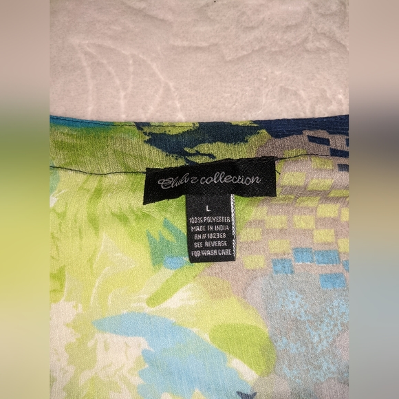 Green & blue floral sheer robe - Picture 2 of 4